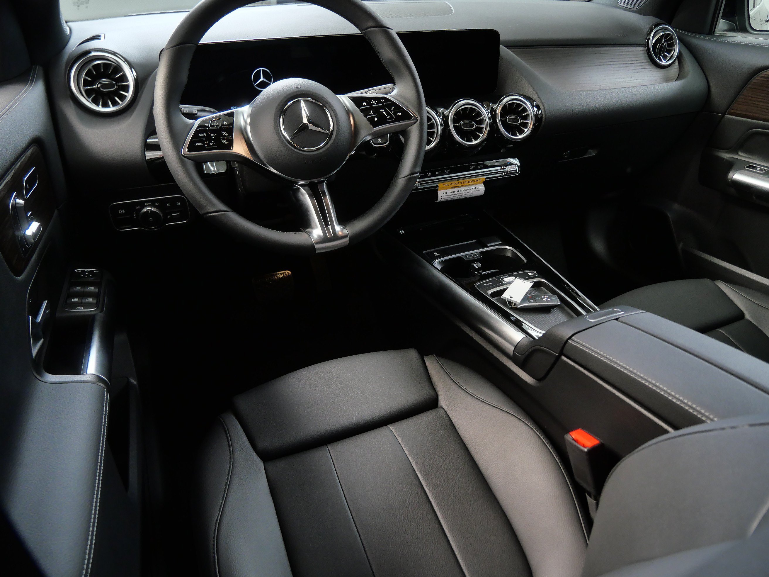 New 2026 Night Black Mercedes-Benz GLA 250 image 2