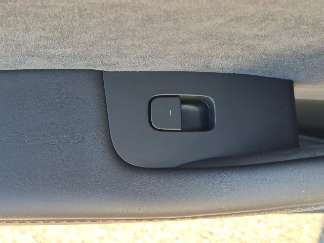 Used 2021 White Tesla Long Range image 27