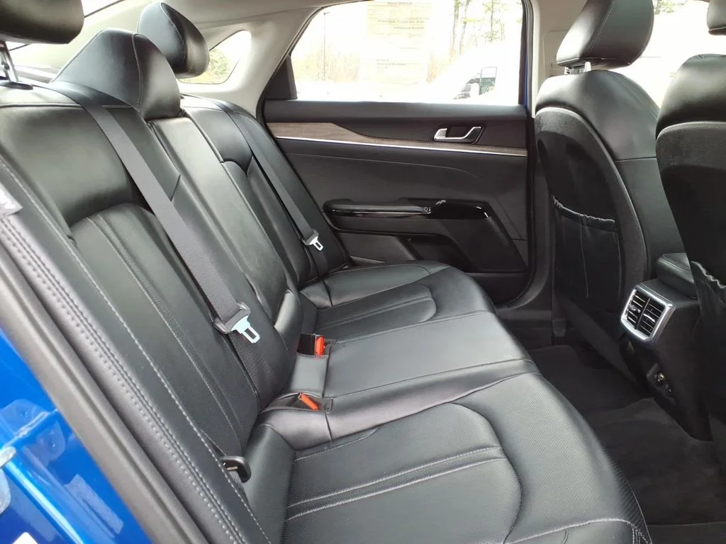 Used 2021 Blue Kia EX image 7