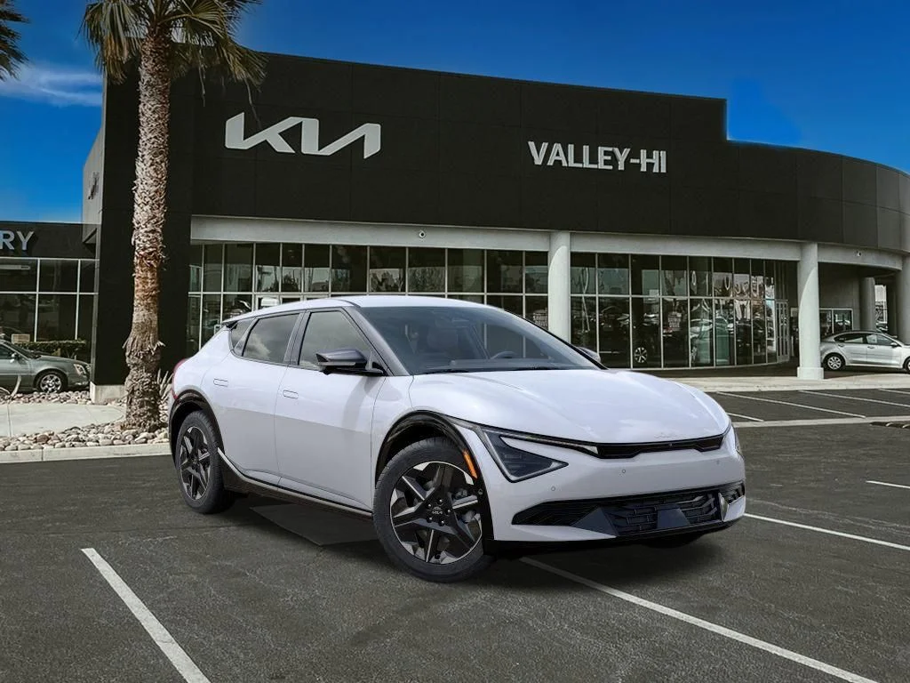 2025 Kia EV6 Wind - Photo 9