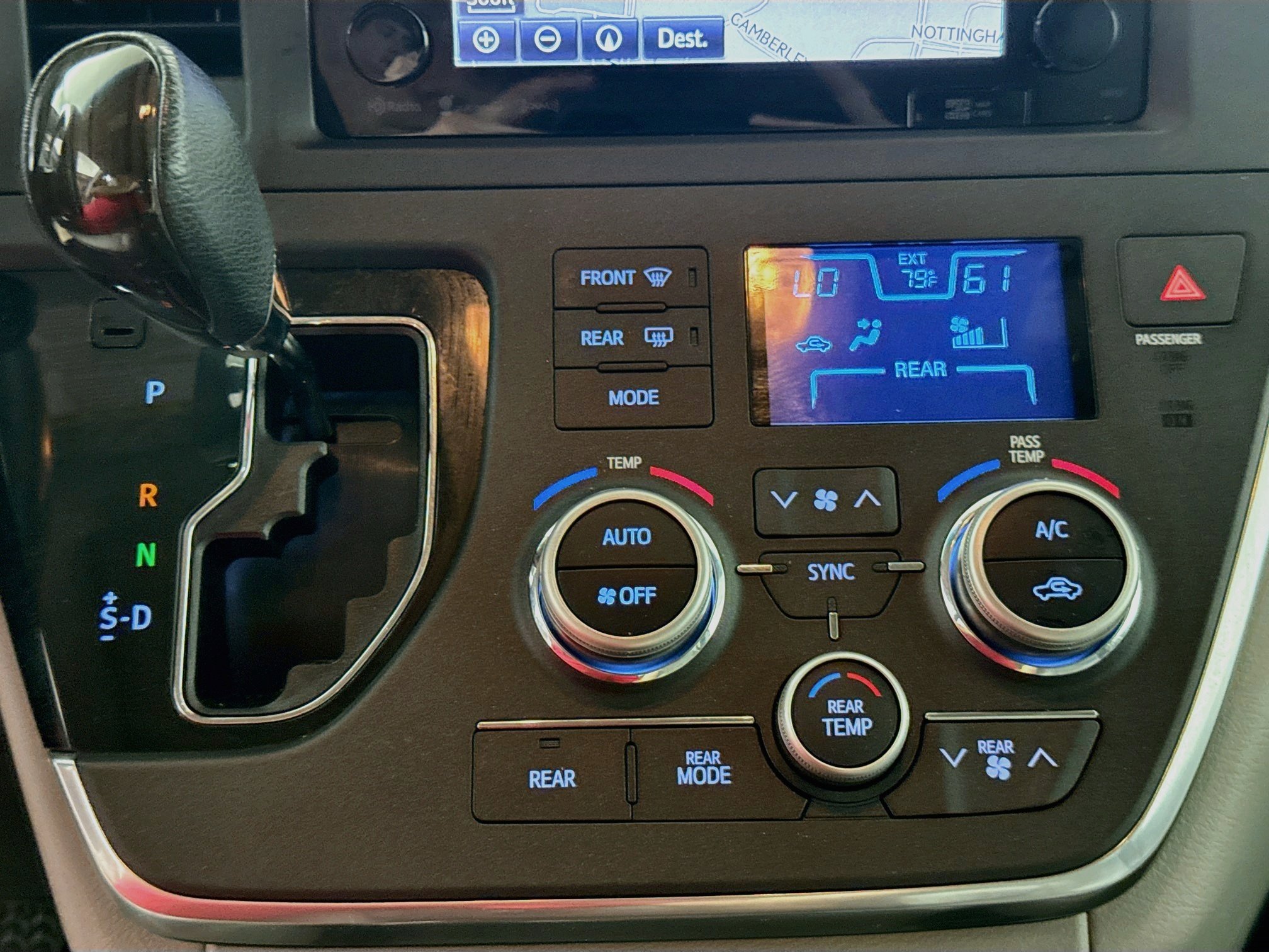 Used 2016 Salsa Red Pearl Toyota XLE image 15