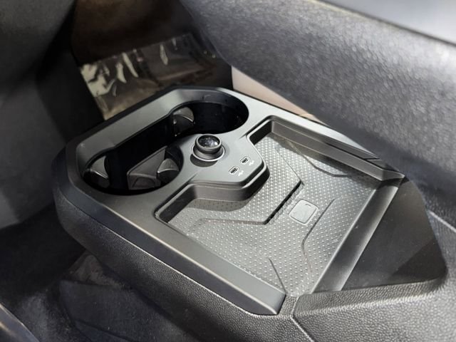 2023 BMW iX Base - Photo 29