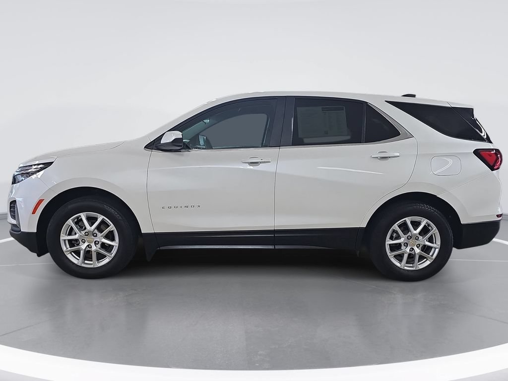 Used 2023 Iridescent Pearl Tricoat Chevrolet LT image 7