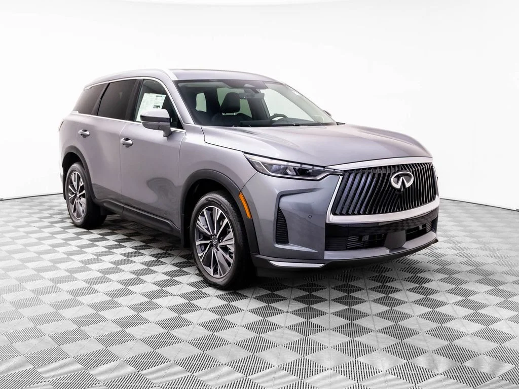 New 2027 GRAPHITE SHADOW INFINITI Luxe AWD image 7