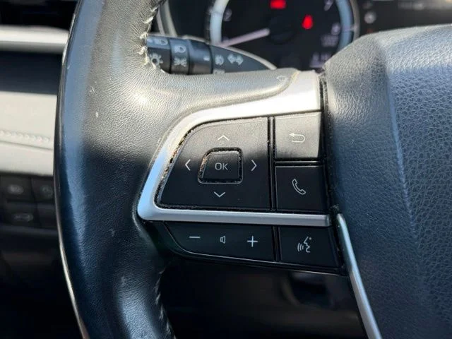 Used 2023 Gray Toyota LE image 28