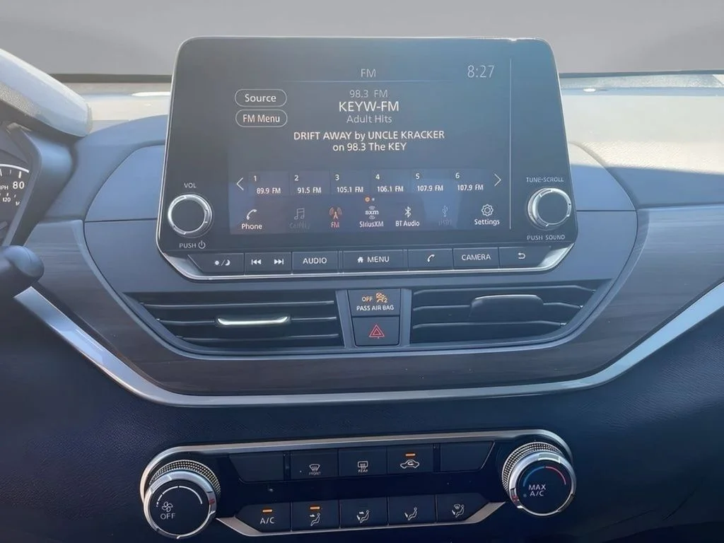 2025 Nissan Altima SV - Photo 19