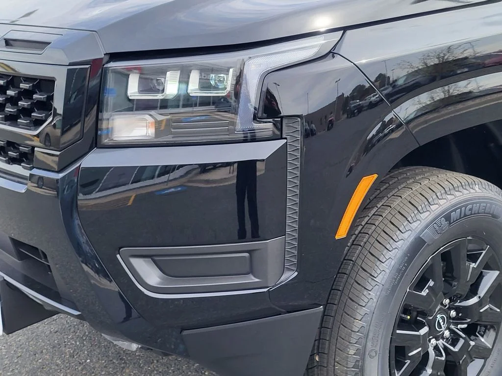 New 2026 Super Black Nissan Crew Cab SV image 5