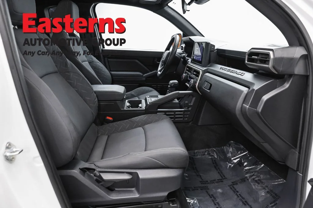 Used 2024 White Toyota SR image 20