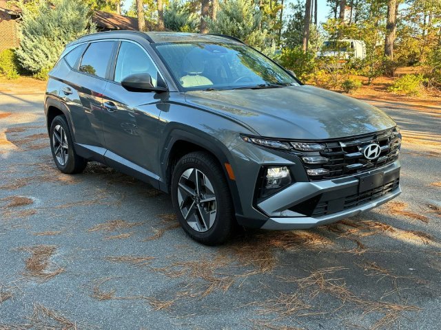 Certified Used 2025 Gray Hyundai SEL image 3