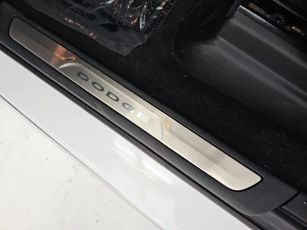 Used 2022 White Dodge Citadel image 39