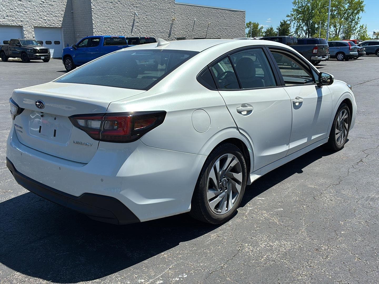 Used 2024 Crystal White Pearl Subaru Limited image 16