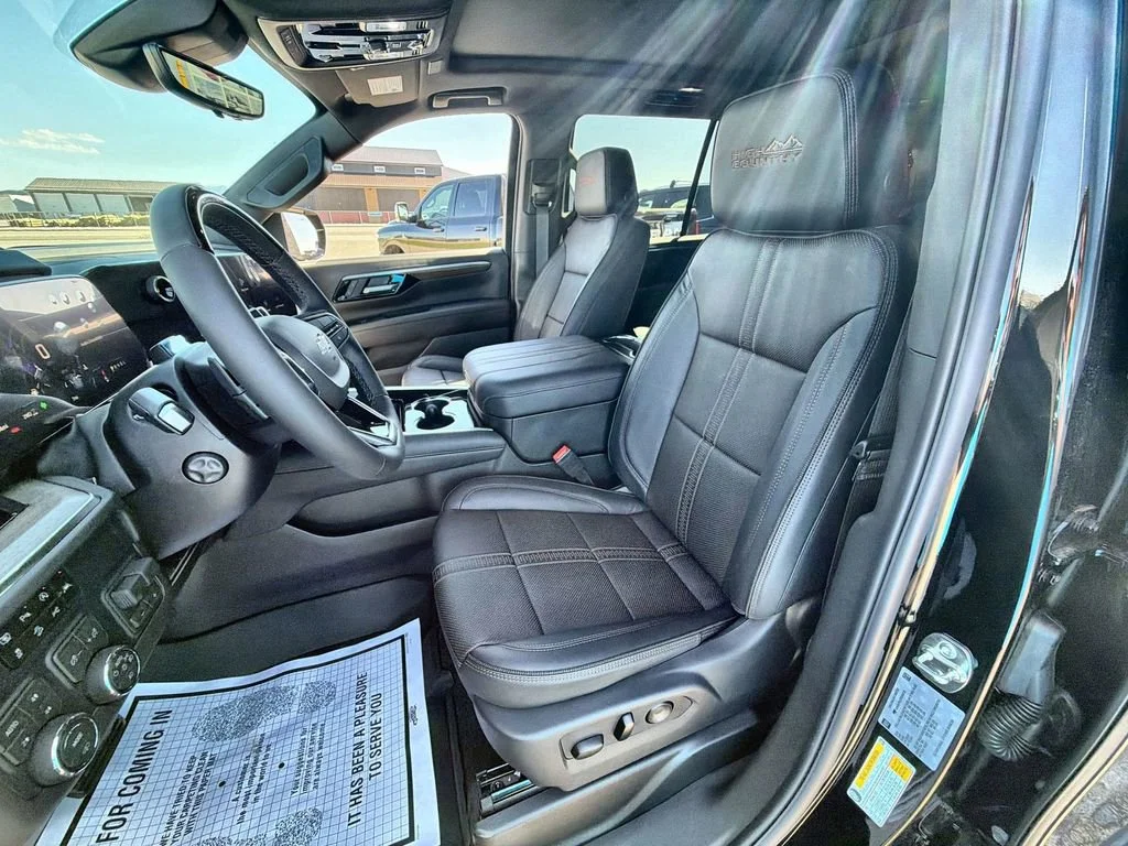 2026 Chevrolet Tahoe High Country - Photo 24