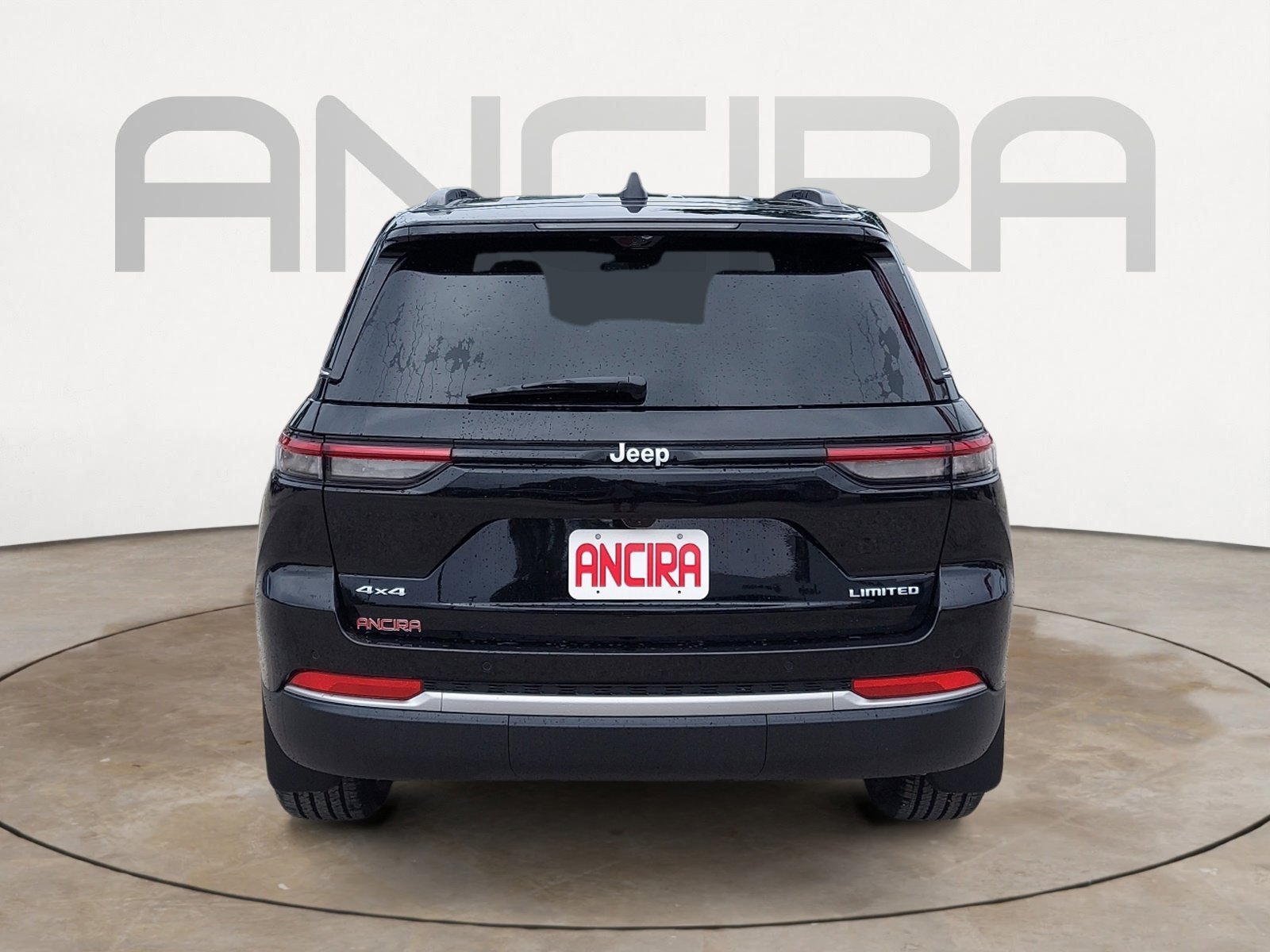 New 2026 Diamond Black Crystal Pearlcoat Jeep Limited image 9