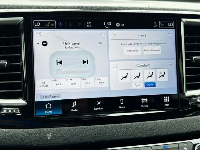 Certified Used 2025 Black Chrysler Select image 28