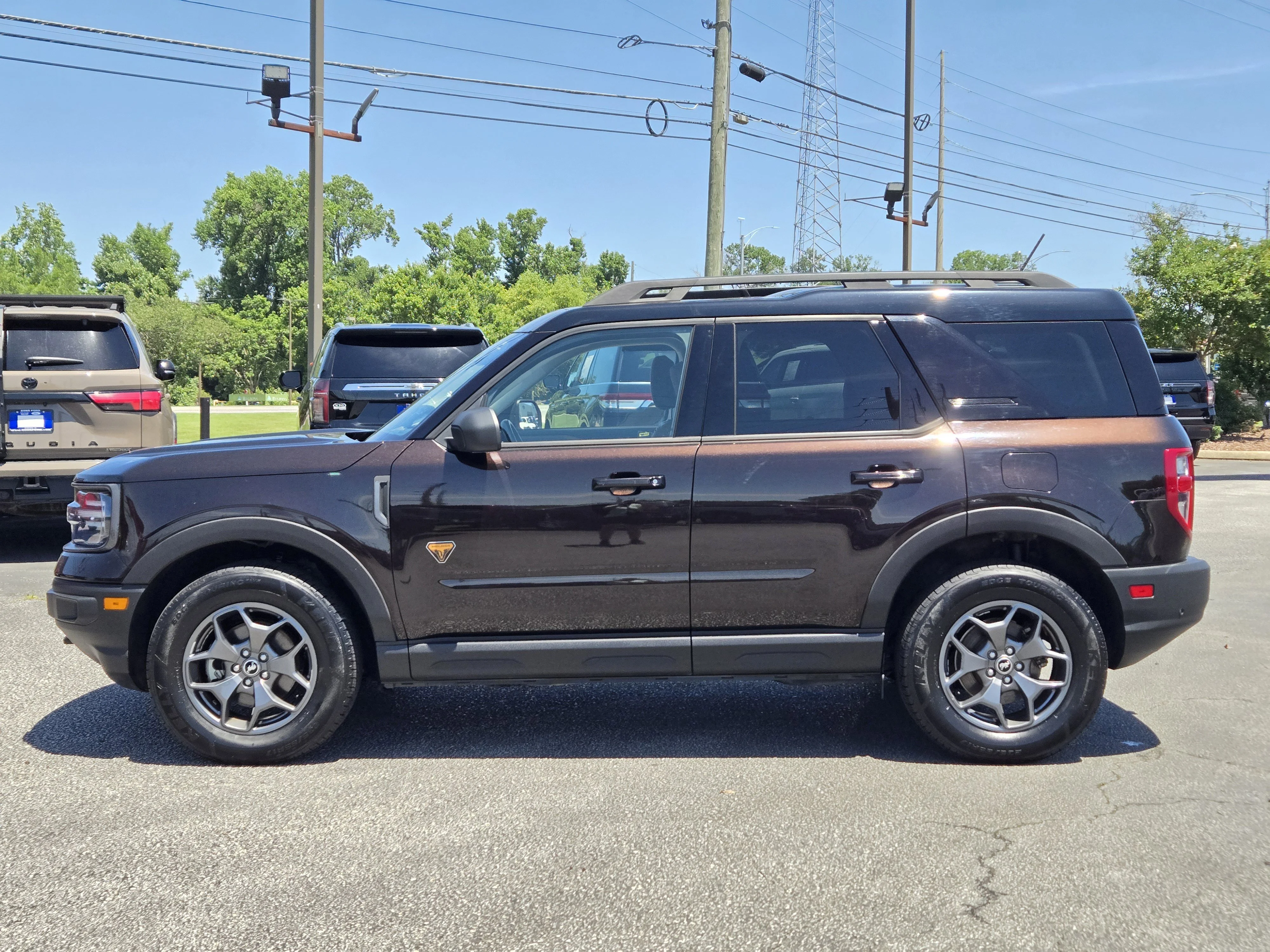 Used 2021 Kodiak Brown Metallic Ford Badlands image 13