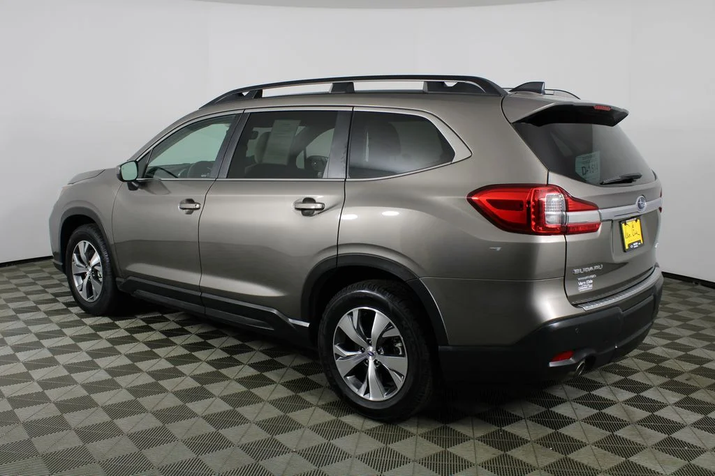 Used 2022 Brown Subaru Premium image 4