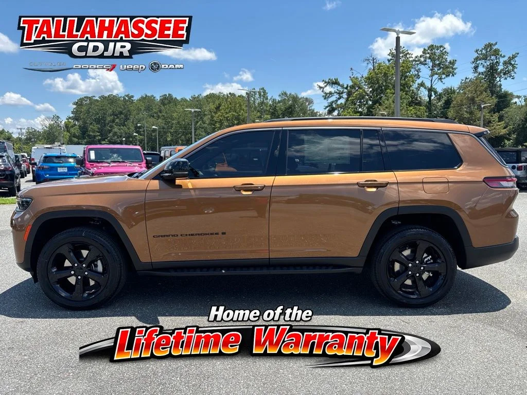 New 2026 Copper Shino Metallic Clear-Coat Exterior Paint Jeep Limited image 7