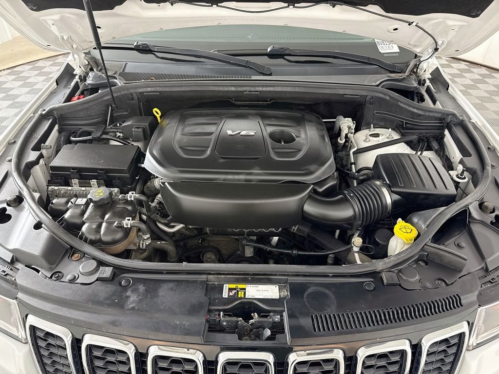 Used 2017 White Jeep Limited image 29