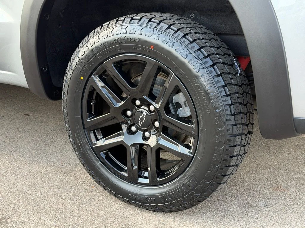Used 2024 Gray Chevrolet RST image 28