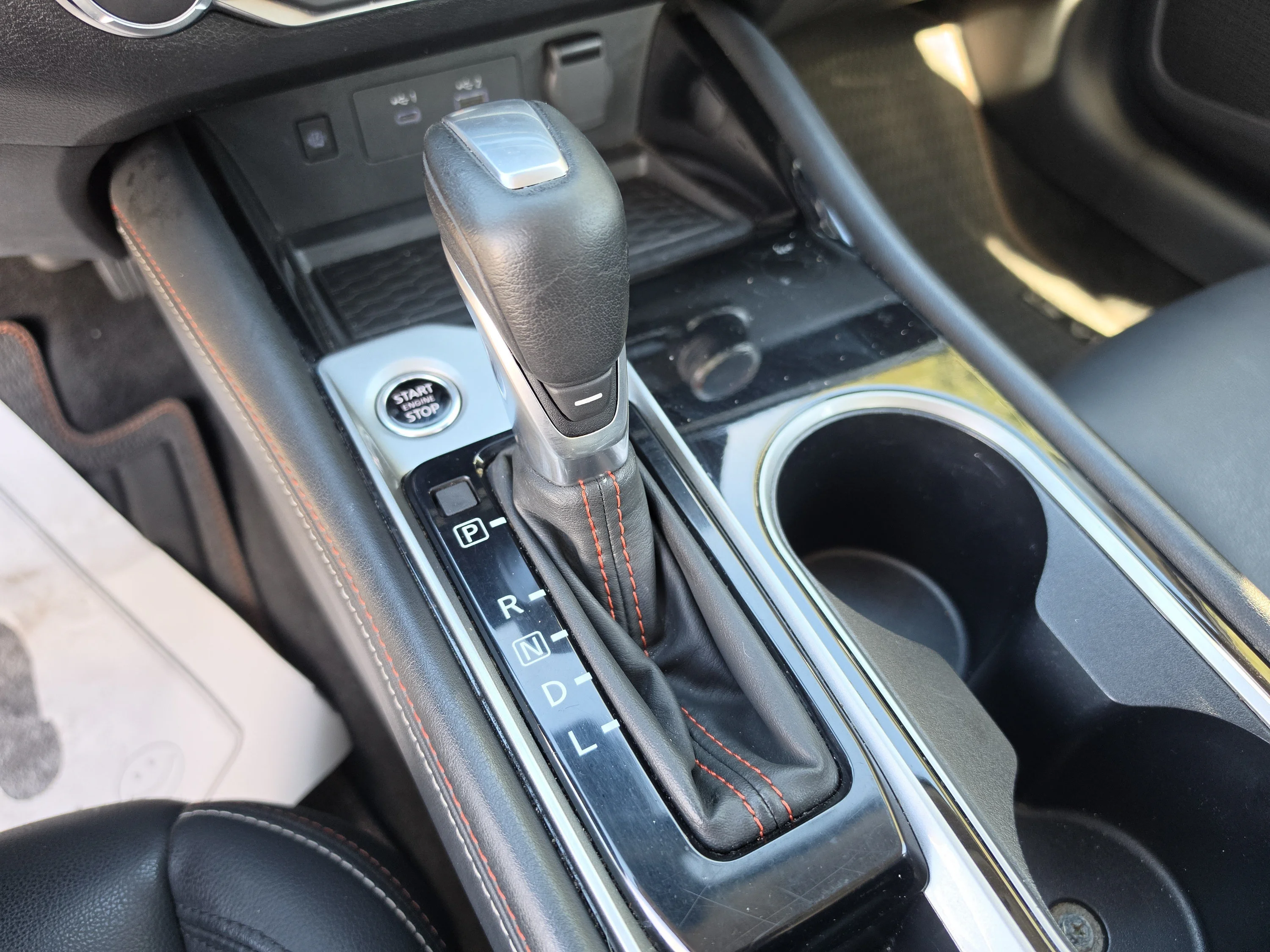 Used 2024 Brilliant Silver Metallic Nissan 2.5 SR image 32