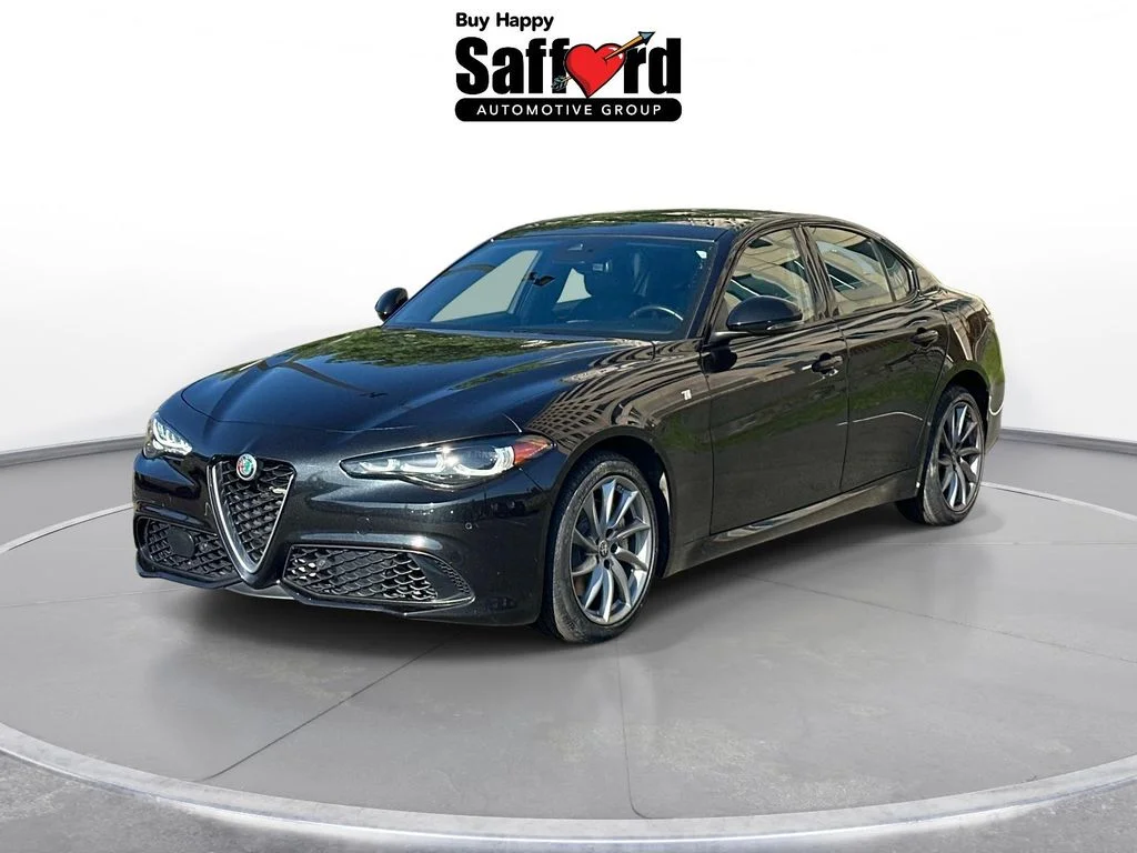 2024 Alfa Romeo Giulia Ti AWD's photo