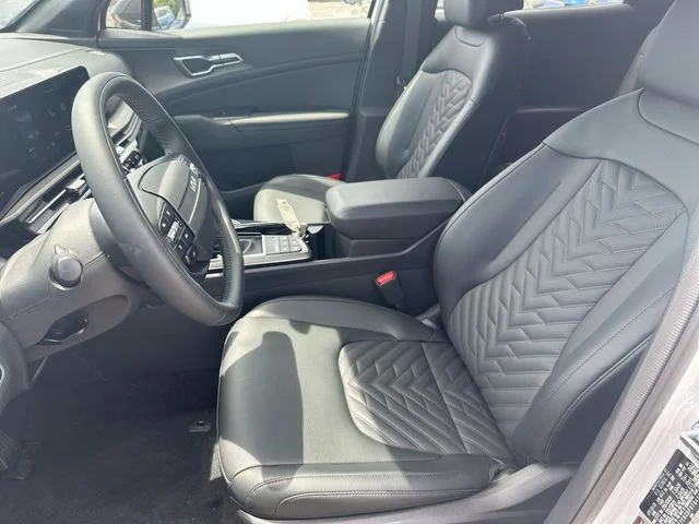 New 2026 Glacial White Pearl Kia X-Line image 15