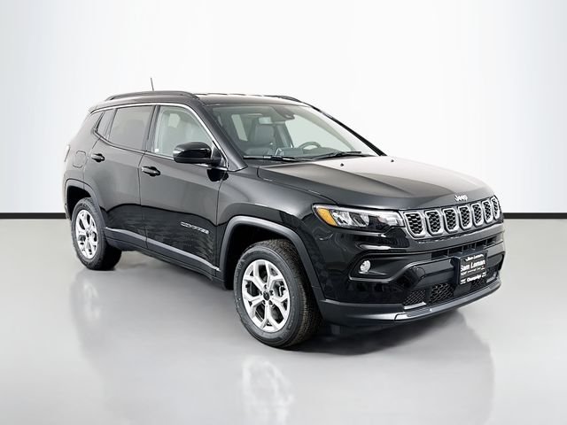 2026 Jeep Compass Latitude 4X4's photo