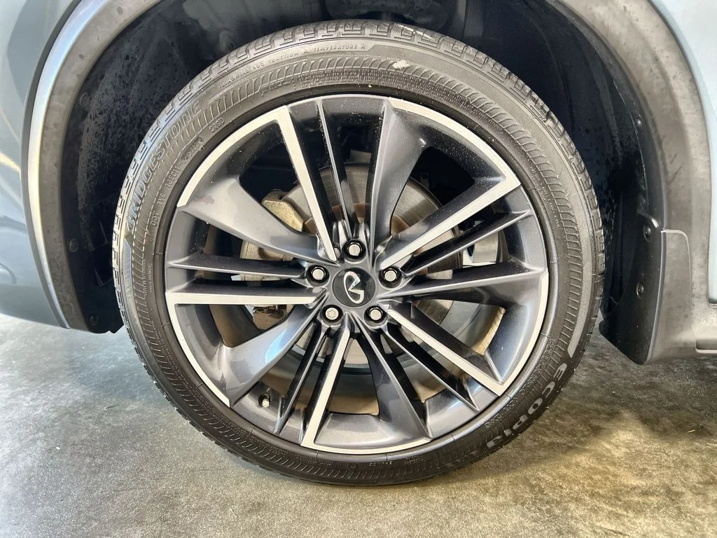Used 2023 Gray INFINITI SPORT image 19