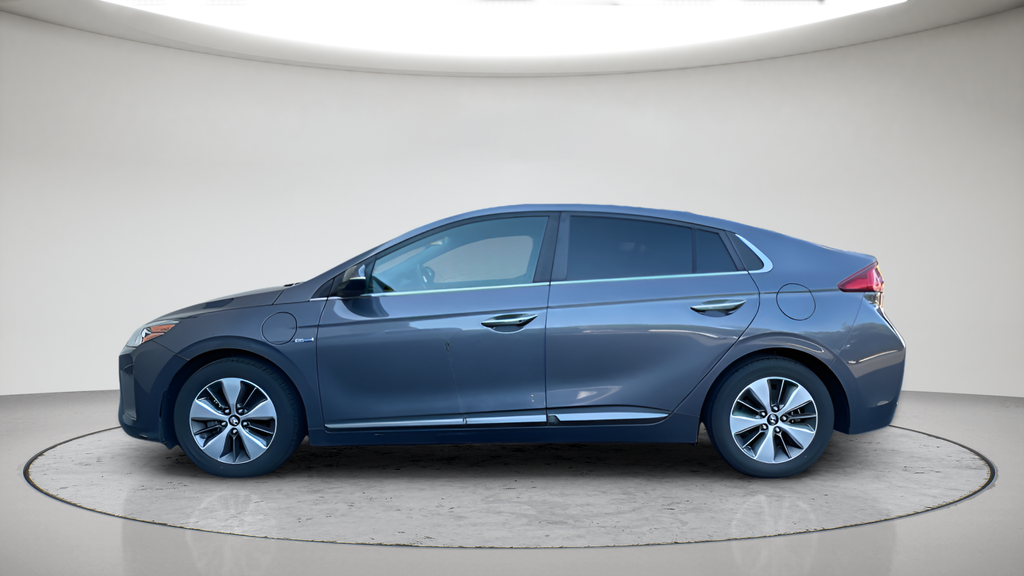 Used 2018 Summit Gray Hyundai Limited image 6