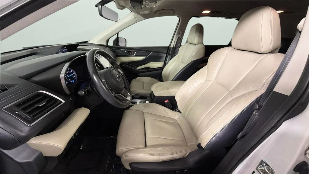 Used 2019 White Subaru Limited image 17