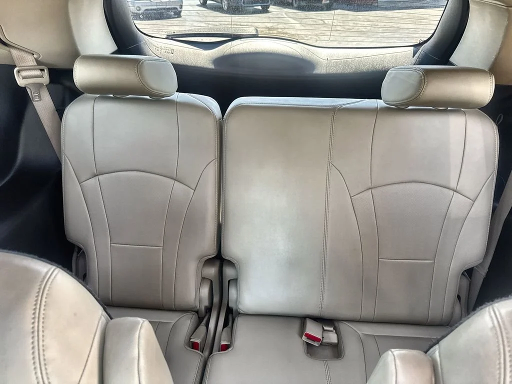 Used 2019 SATIN STEEL METALLIC Chevrolet RS image 24
