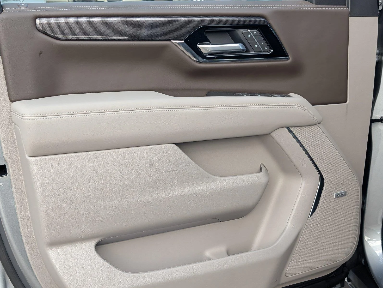 New 2027 Sterling Metallic GMC Elevation image 14