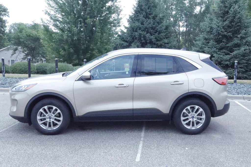 Certified 2020 Ford Escape SE with VIN 1FMCU9G68LUB05037 for sale in Coon Rapids, Minnesota