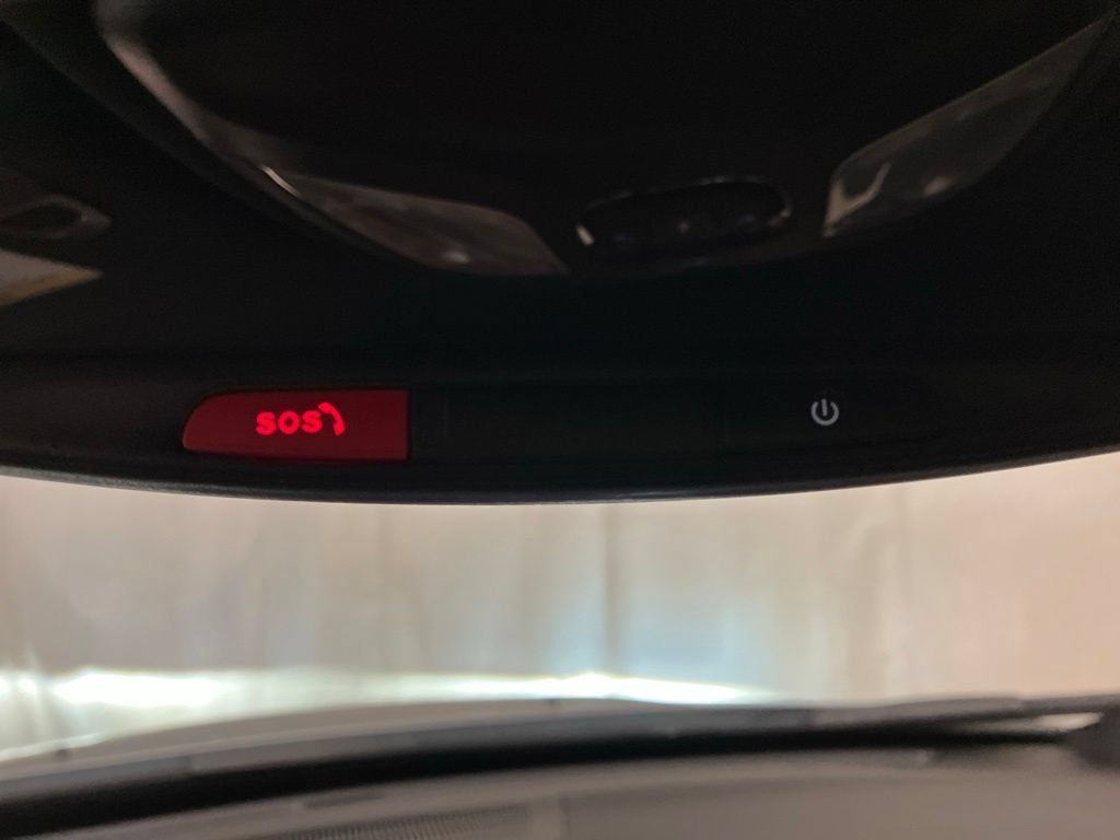Used 2024 Bright White Clearcoat Jeep Trailhawk image 8