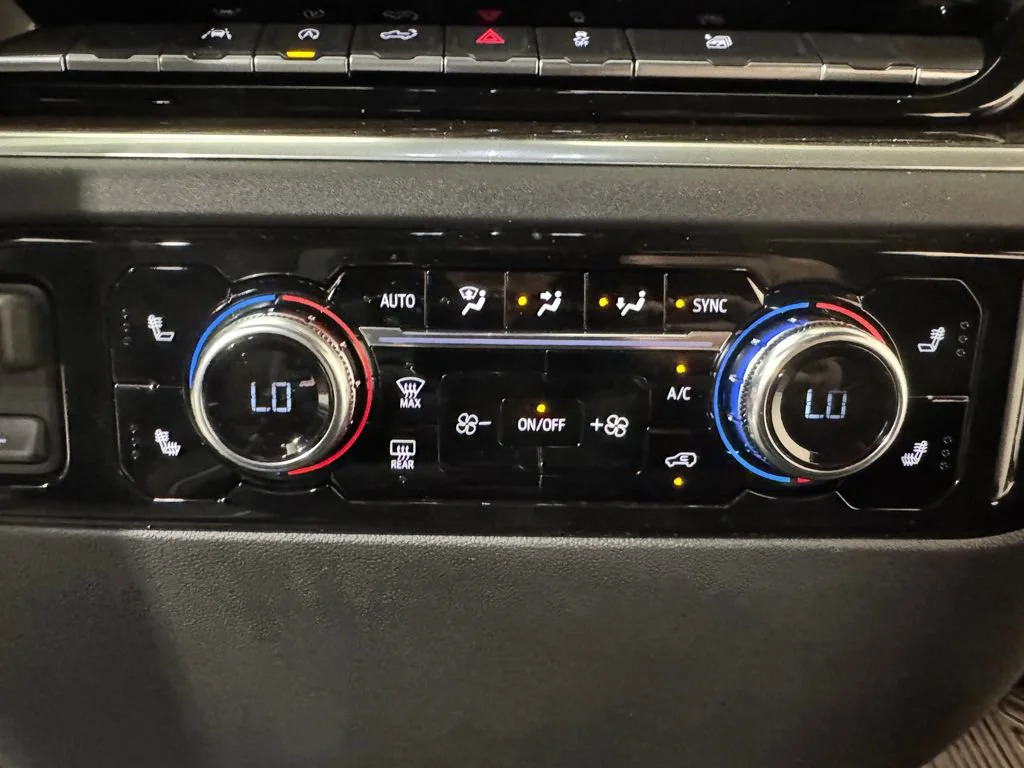 New 2026 Onyx Black GMC Elevation image 14