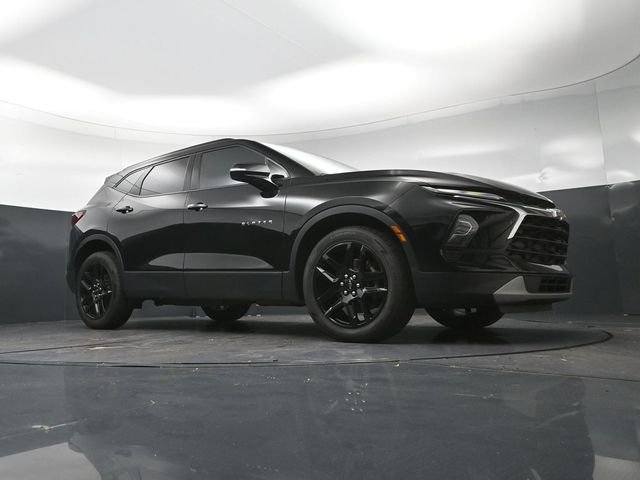Used 2023 Black Chevrolet LT image 34