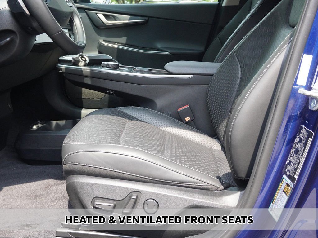 Used 2024 Blue Kia Wind image 7