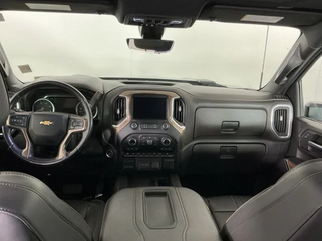 Used 2022 Black Chevrolet High Country image 25