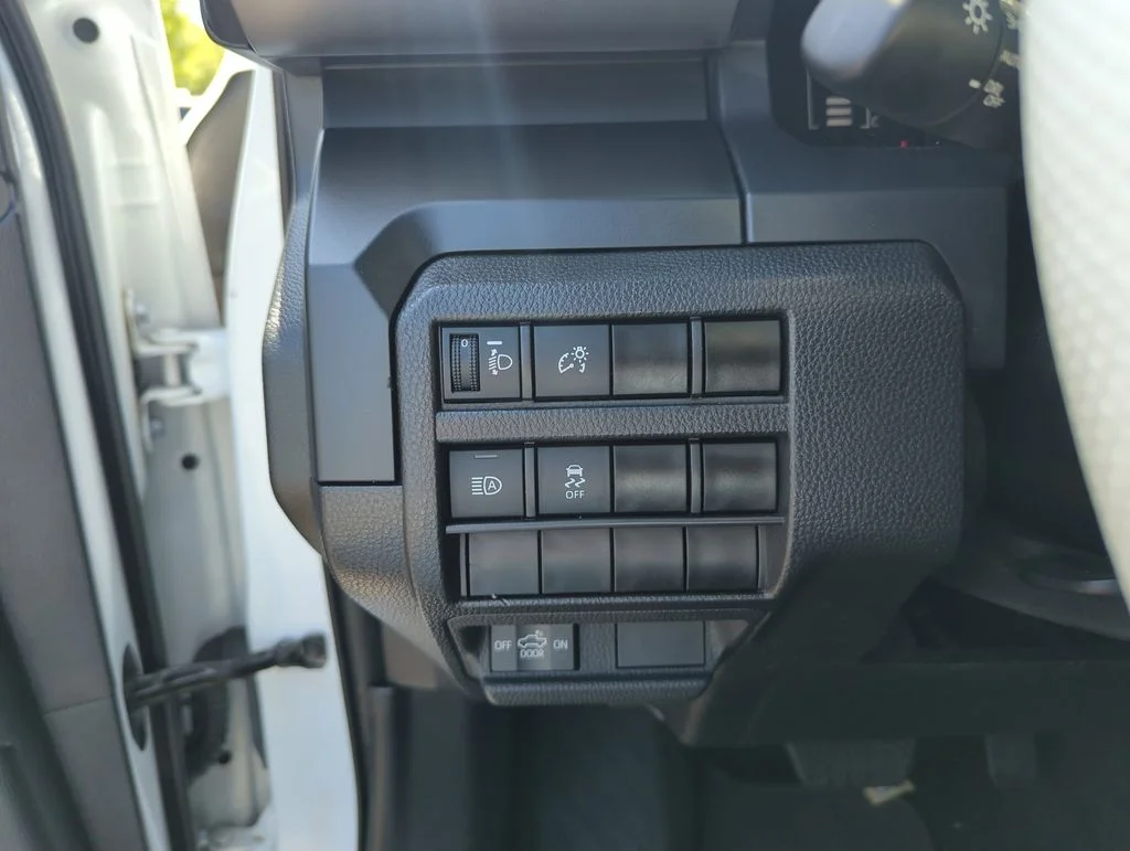 Used 2024 White Toyota SR image 19