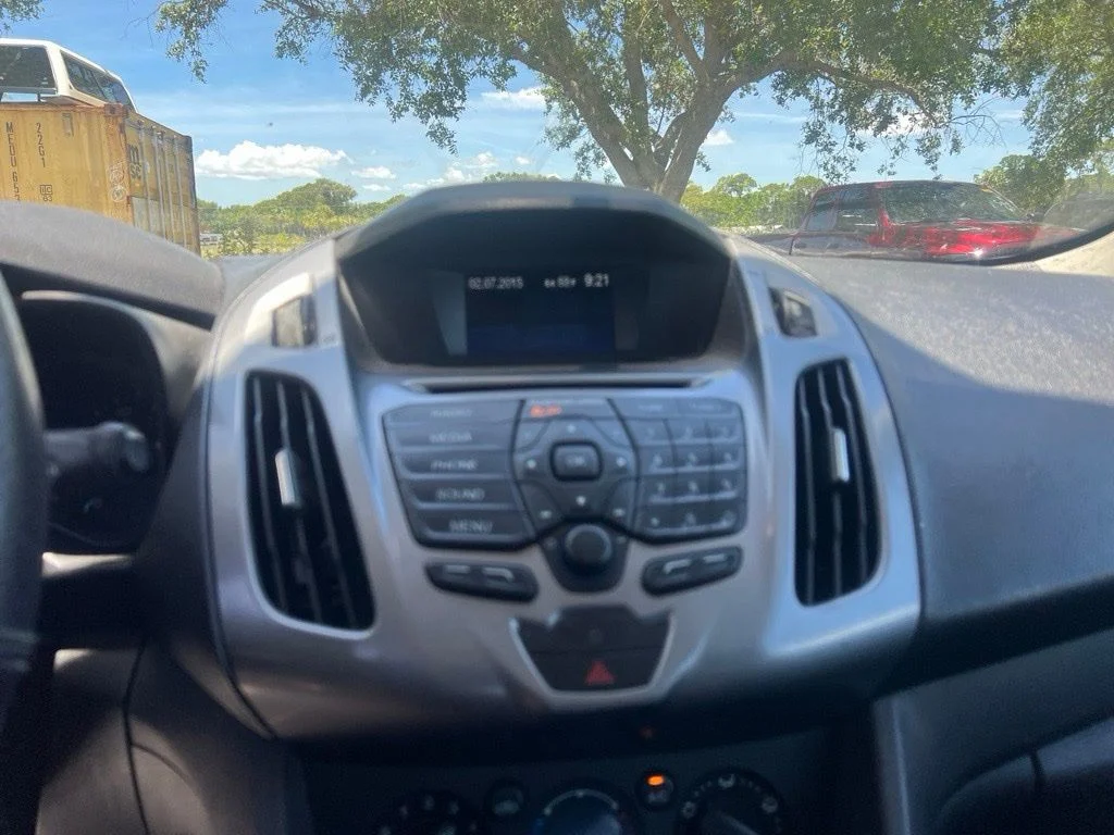 Used 2015 Frozen White Ford XLT image 12