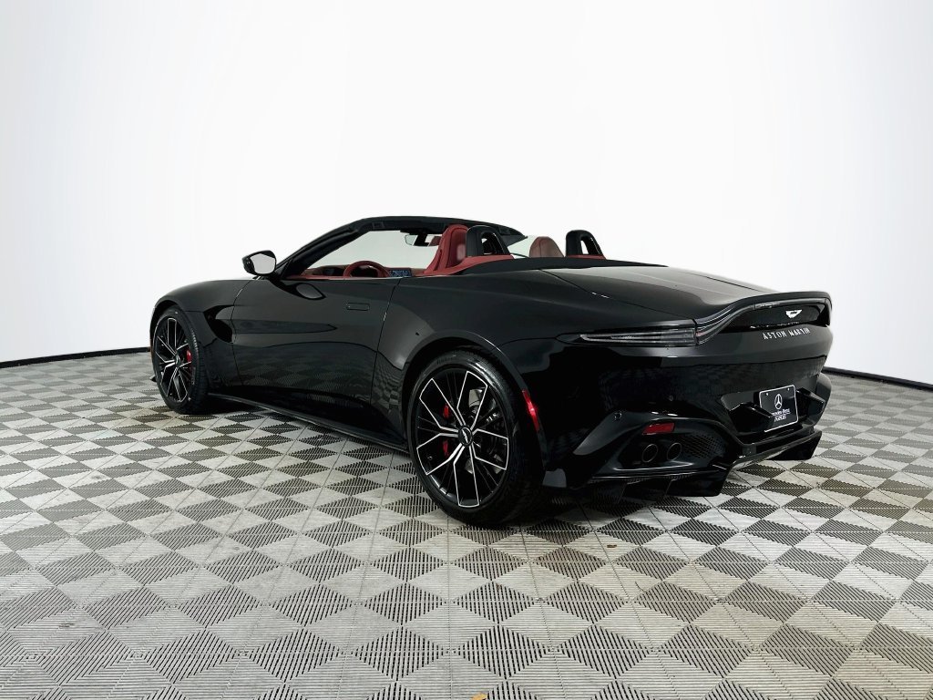 Used 2022 Black Aston Martin Base image 5