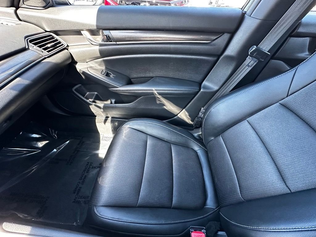 Used 2022  Honda Sport image 33