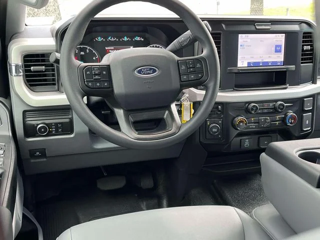 2026 Ford F-450 Super Duty Chassis Cab XL - Photo 13