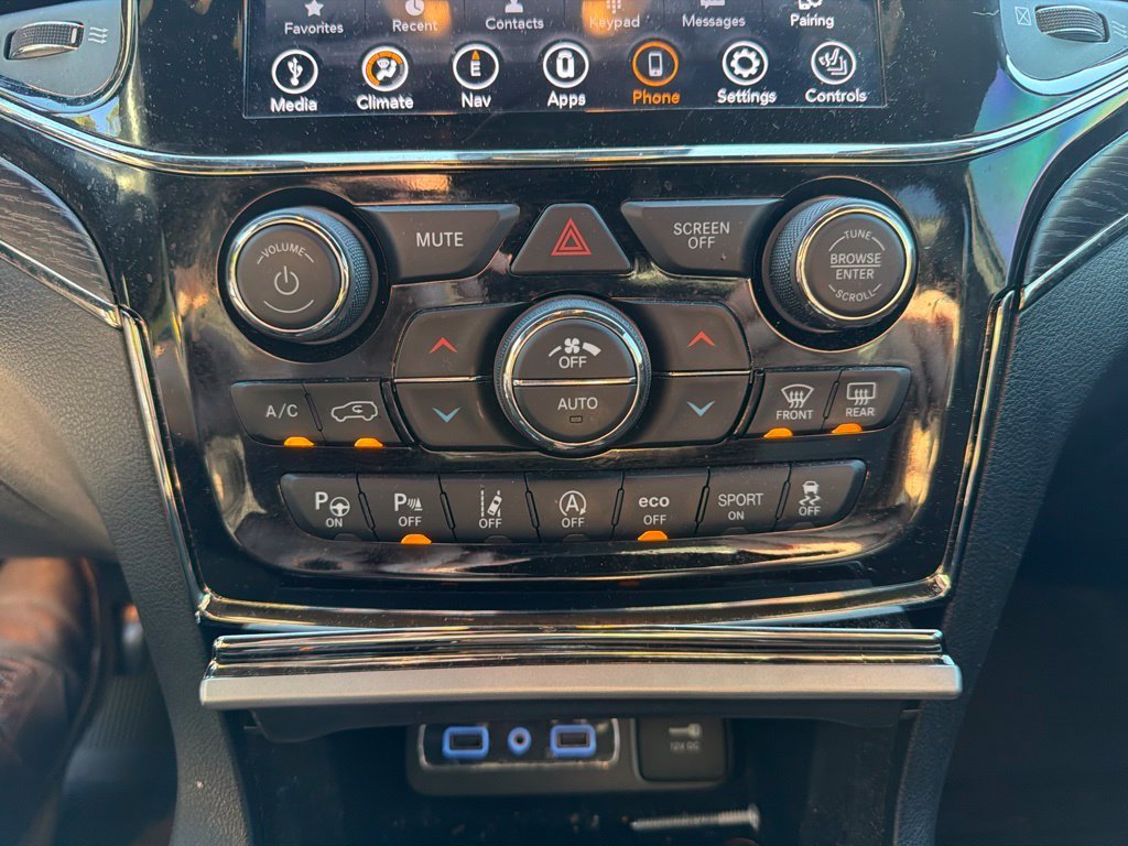 Used 2021 Pacific Blue Clearcoat Jeep High Altitude image 13