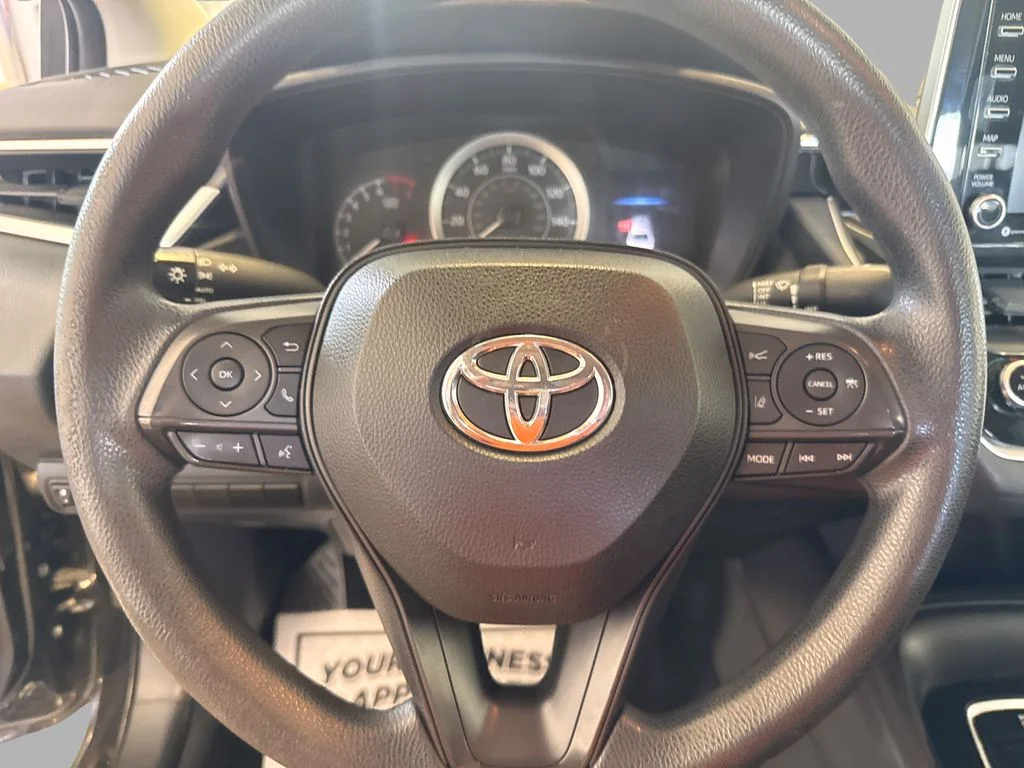 2021 Toyota Corolla LE - Photo 14