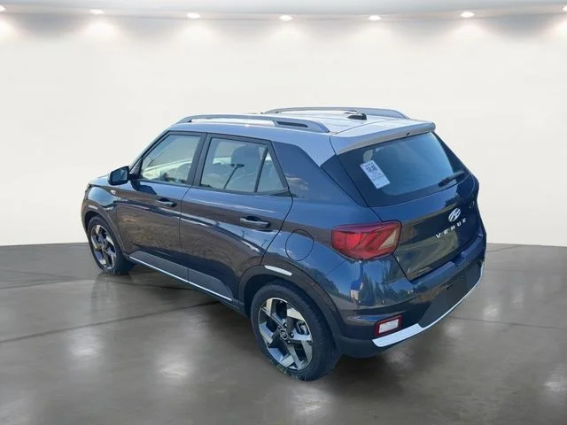 Used 2024 White Hyundai Limited image 18
