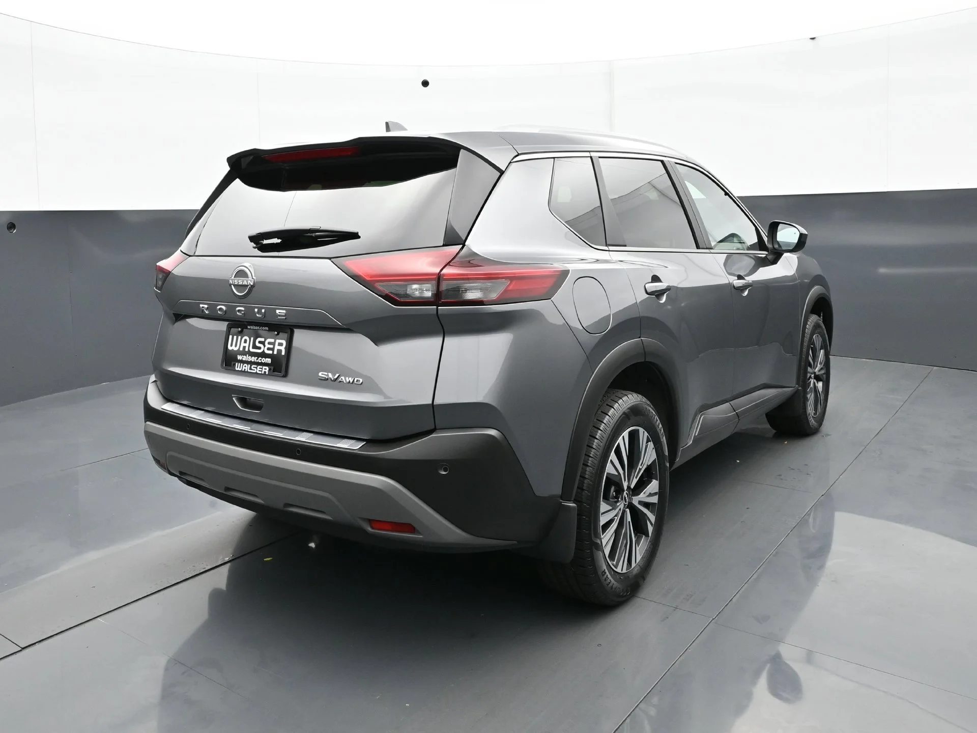 Used 2023 Gun Metallic Nissan SV image 6