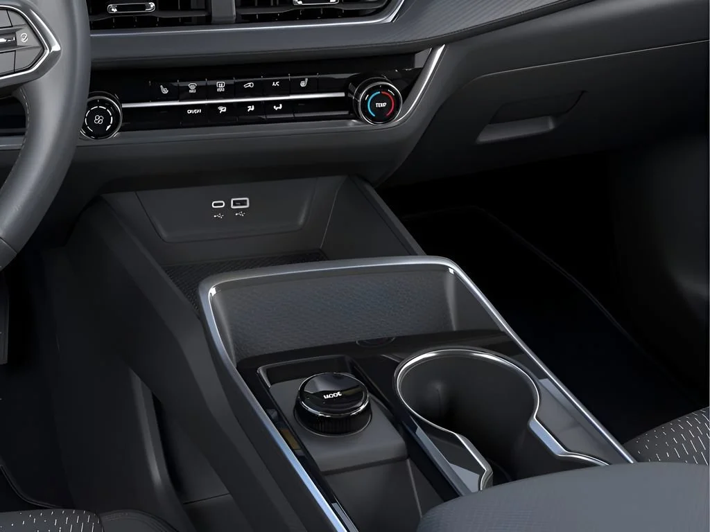 2027 Chevrolet Equinox LT - Photo 17
