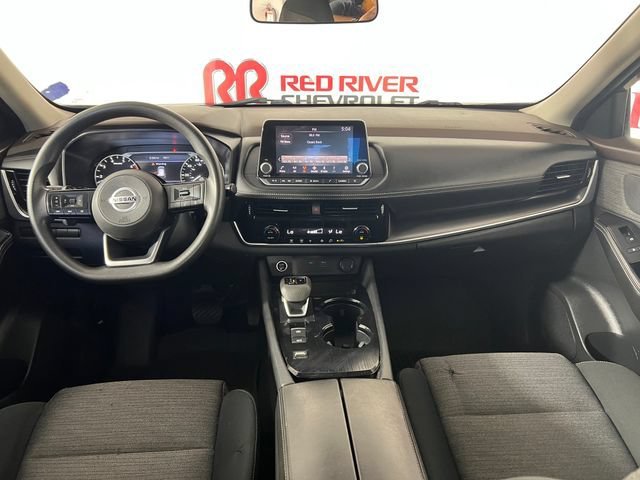 Used 2021 Gray Nissan SV image 13