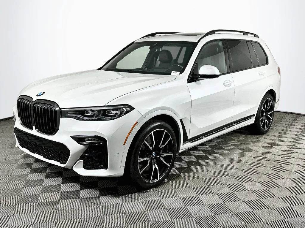 2022 BMW X7